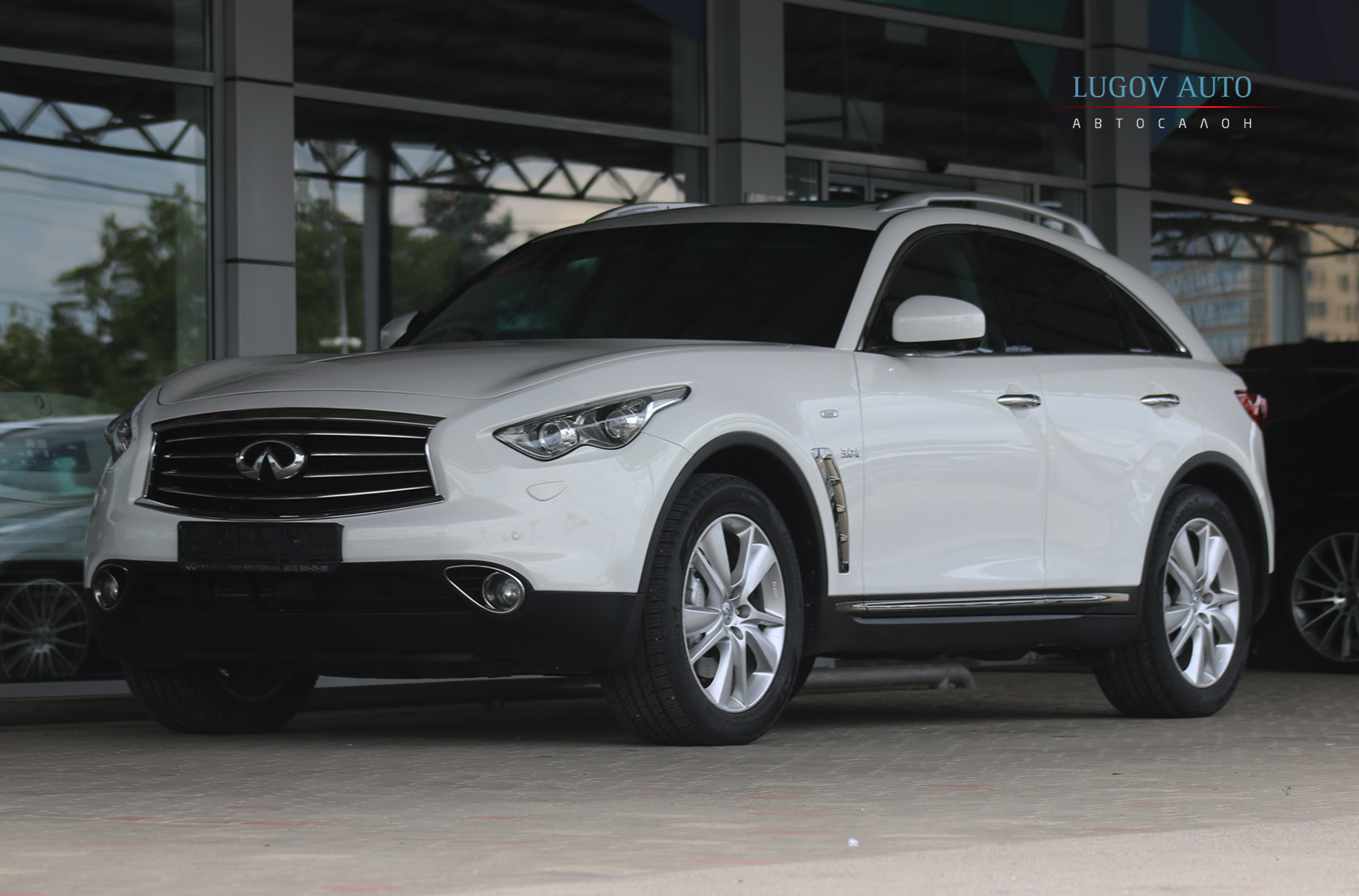 Lugov Auto (Лугов авто) - INFINITI QX70