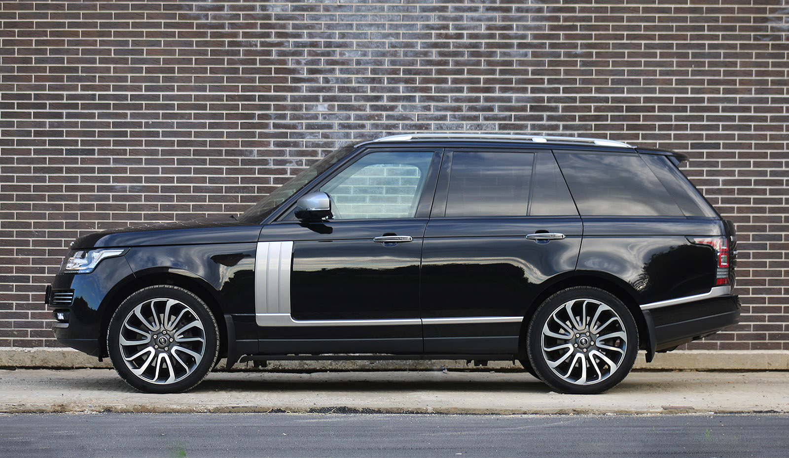 Lugov Auto (Лугов авто) - Land Rover Range Rover, 2013