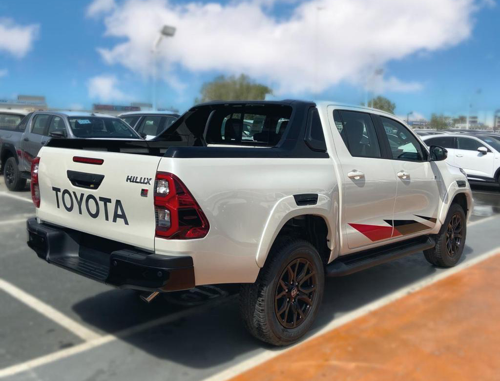 Lugov Auto (Лугов авто) - Toyota Hilux