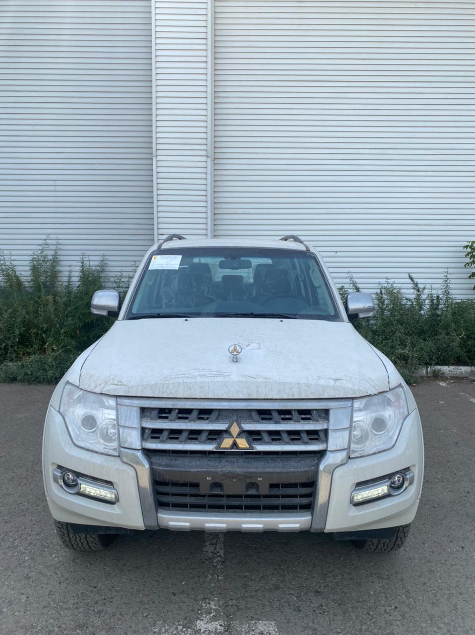 Lugov Auto (Лугов авто) - Mitsubishi Pajero