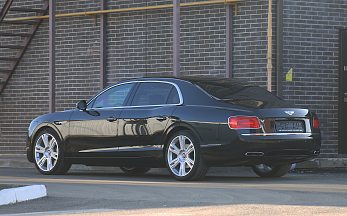 Bentley Flying Spur, 2017