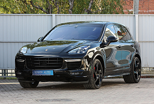 Porsche Cayenne Turbo, 2010