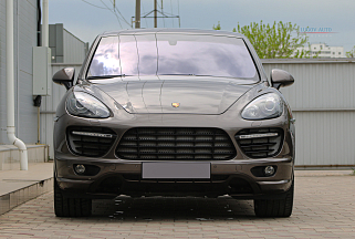 Porsche Cayenne GTS, 2012