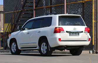 Toyota Land Cruiser 200 , 2014