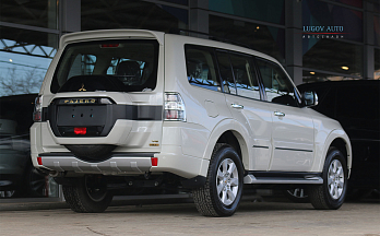 Mitsubishi Pajero, 2021