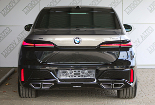 BMW 760i xDrive, 2023