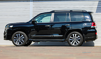 Toyota Land Cruiser 200, 2019