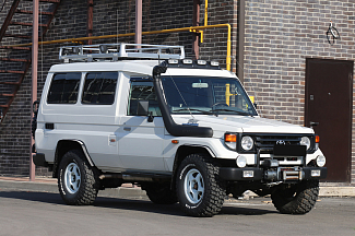 Toyota Land Cruiser 70 Series, 2001