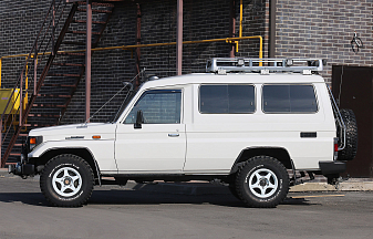 Toyota Land Cruiser 70 Series, 2001