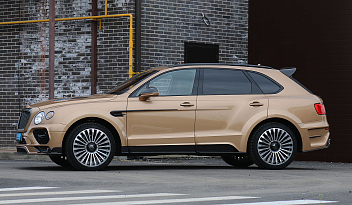 Bentley Bentayga , 2016