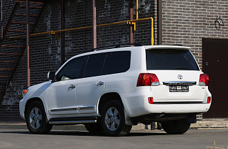 Toyota Land Cruiser 200, 2012