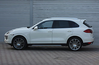 Porsche Cayenne , 2011