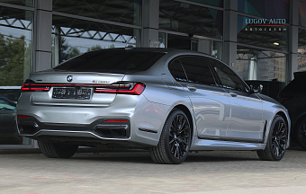 BMW M760Li xDrive Limousine, 2019