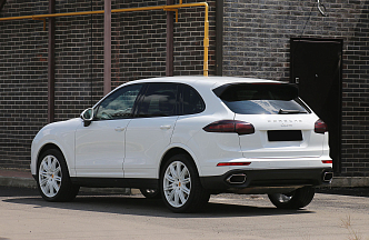 Porsche Cayenne Diesel, 2016