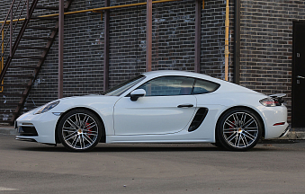 Porsche Cayman S, 2017