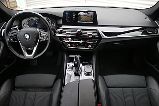 BMW  530i , 2017