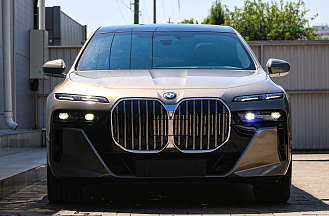 BMW  740d xDrive, 2023