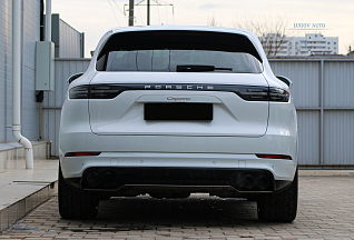 Porsche Cayenne , 2019