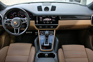 Porsche Cayenne GTS Coupé, 2021