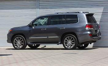 Lexus LX570, 2012