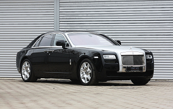 Rolls-Royce Ghost , 2010