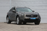 Infiniti FX37, 2010