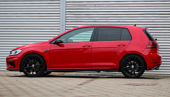 Volkswagen Golf R , 2019