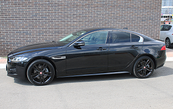 Jaguar XE , 2016