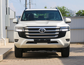 Toyota Land Cruiser 300, 2022