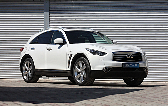 Infiniti QX70, 2013