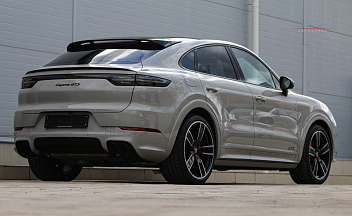 Porsche Cayenne GTS Coupé, 2021