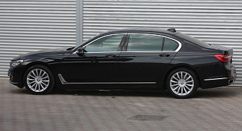 BMW 730d xDrive, 2016