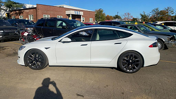 Tesla Model S Paid , 2021