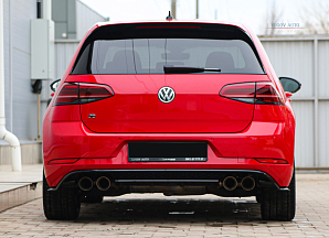 Volkswagen Golf R , 2019