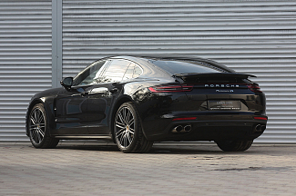 Porsche Panamera II 4S, 2017