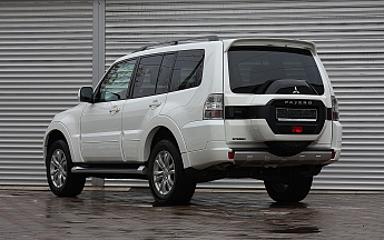 Mitsubishi Pajero, 2015