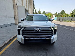 Toyota Tundra , 2022