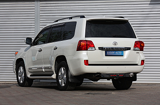 Toyota Land Cruiser 200, 2013