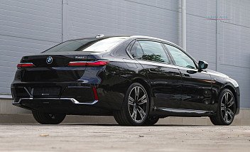 BMW  740d xDrive, 2022