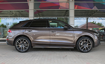 Audi Q8, 2019