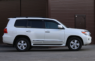 Toyota Land Cruiser 200, 2014