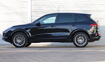 Porsche Cayenne , 2016