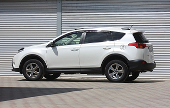 Toyota RAV 4 , 2015