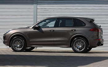  Porsche Cayenne S, 2014