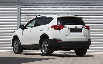 Toyota RAV 4 , 2015