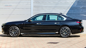 BMW  740d xDrive, 2023