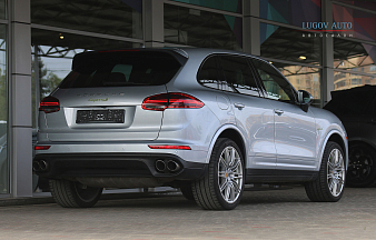 PORSCHE CAYENNE S Hybrid, 2017