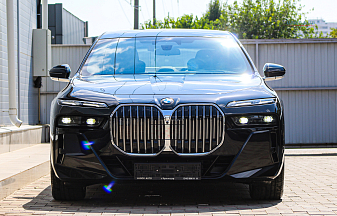 BMW  740d xDrive, 2023