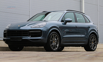 Porsche Cayenne Turbo, 2018