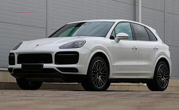 Porsche Cayenne , 2019